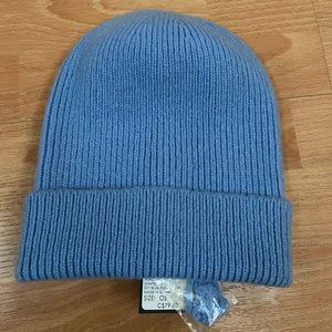 Club Monaco Toque